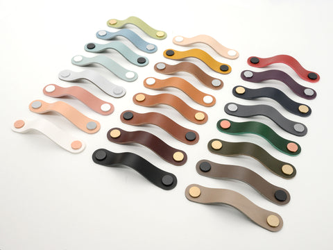 Leather drawer pulls / Infinity