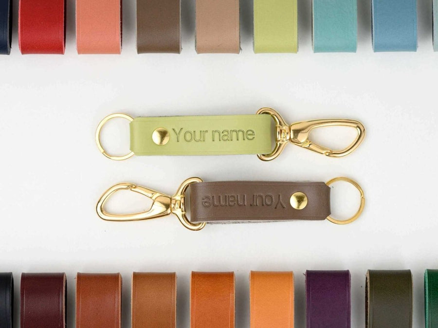 Leather keychain, italian leather and solid brass, personalizable