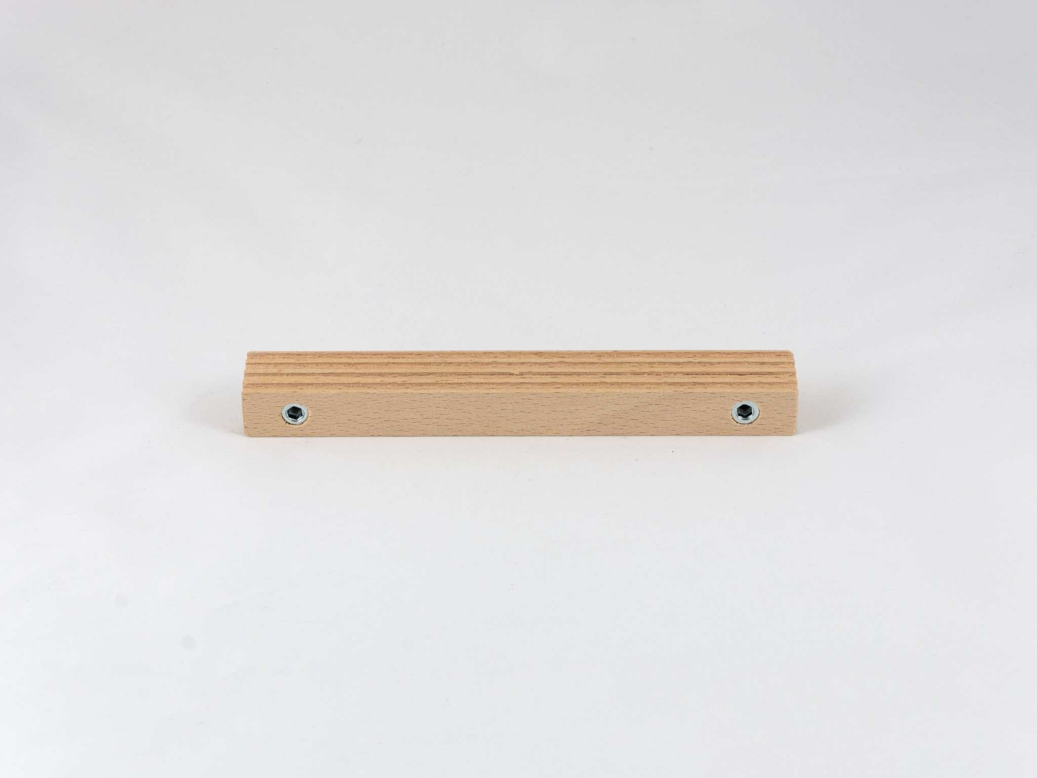 houten deurtrekker, geribbeld ontwerp