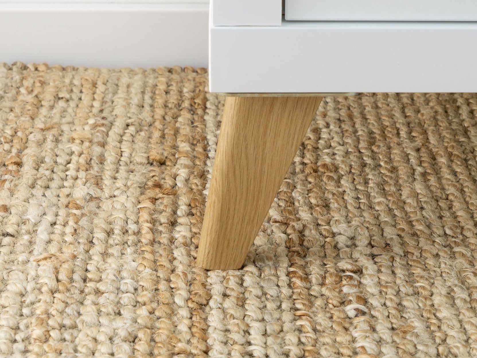 Mid-Century-Modern-Möbelbein aus Holz von Rowzec Design