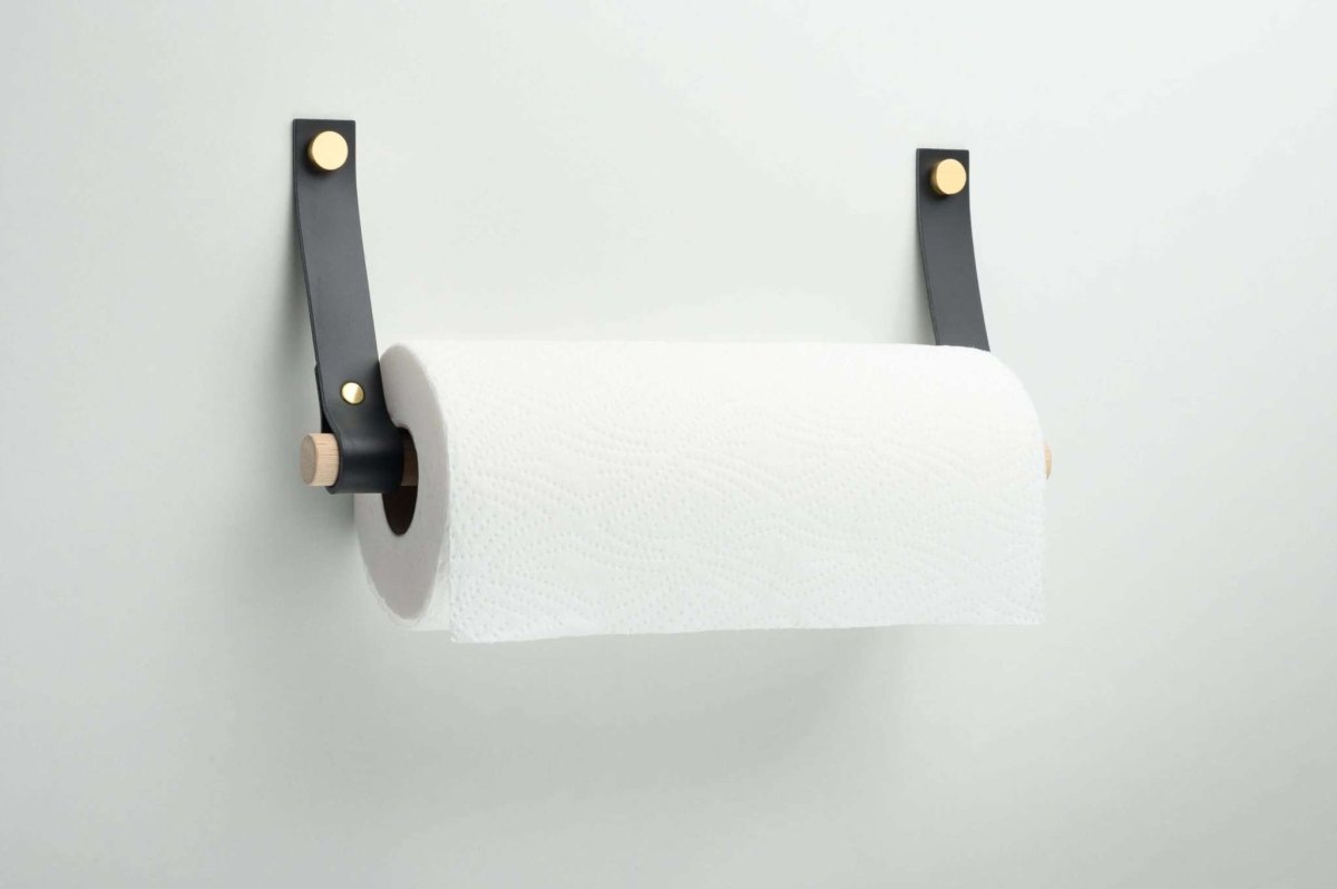 Paper towel holder