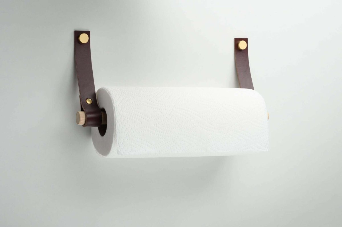 Paper towel holder