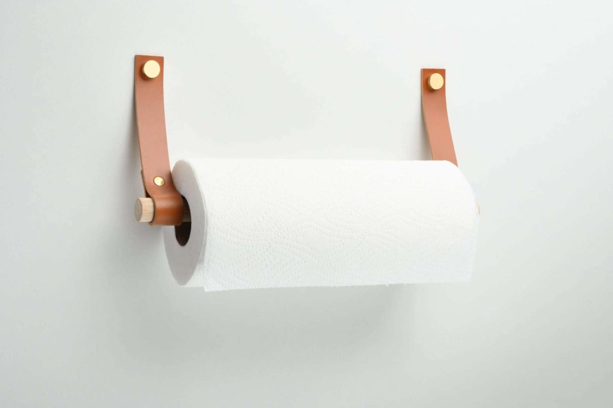 Paper towel holder