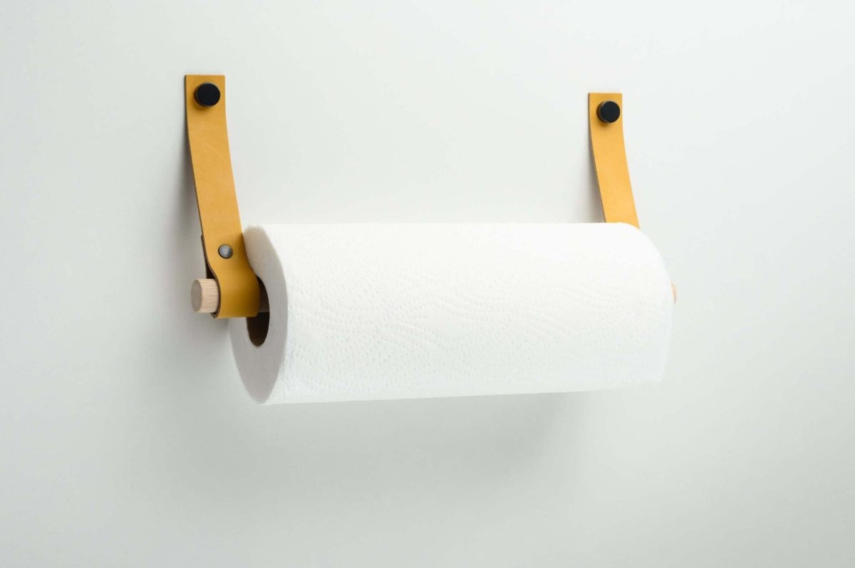 Paper towel holder