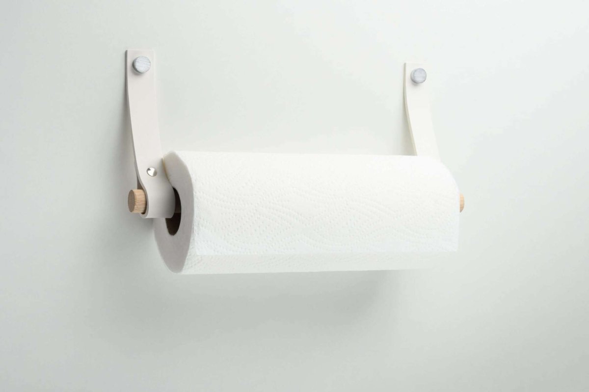 Paper towel holder