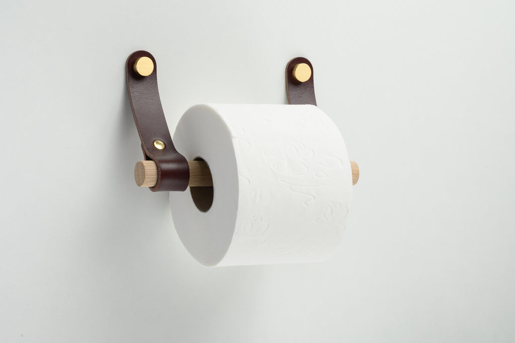 Toilet paper holder from leather and wood, rounded ends – Rowzec Design