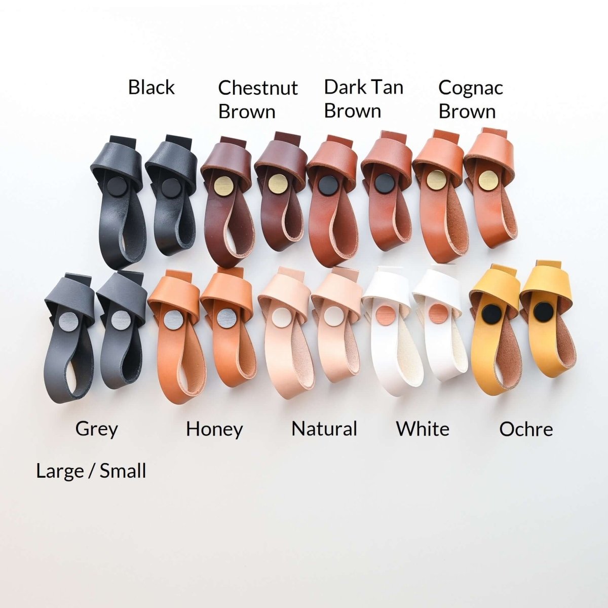 all ribbons leather drawer pulls, leather cabinet pulls, leather pulls, Ledergriffe, poignees cuir