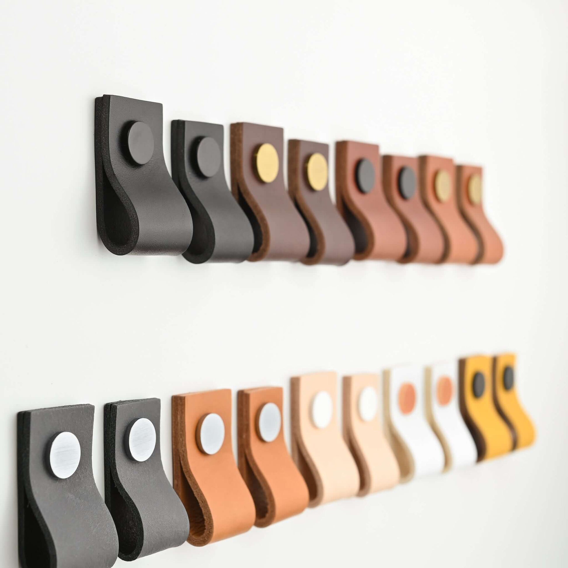 alle kleine rechte lederen ladegrepen, lederen kastgrepen, lederen grepen, Ledergriffe, poignees cuir