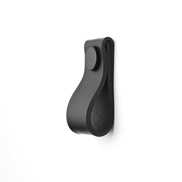 black thin leather drawer pulls, leather cabinet pulls, leather pulls, Ledergriffe, poignees cuir