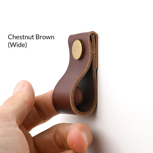 chestnut wide leather drawer pulls, leather cabinet pulls, leather pulls, Ledergriffe, poignees cuir