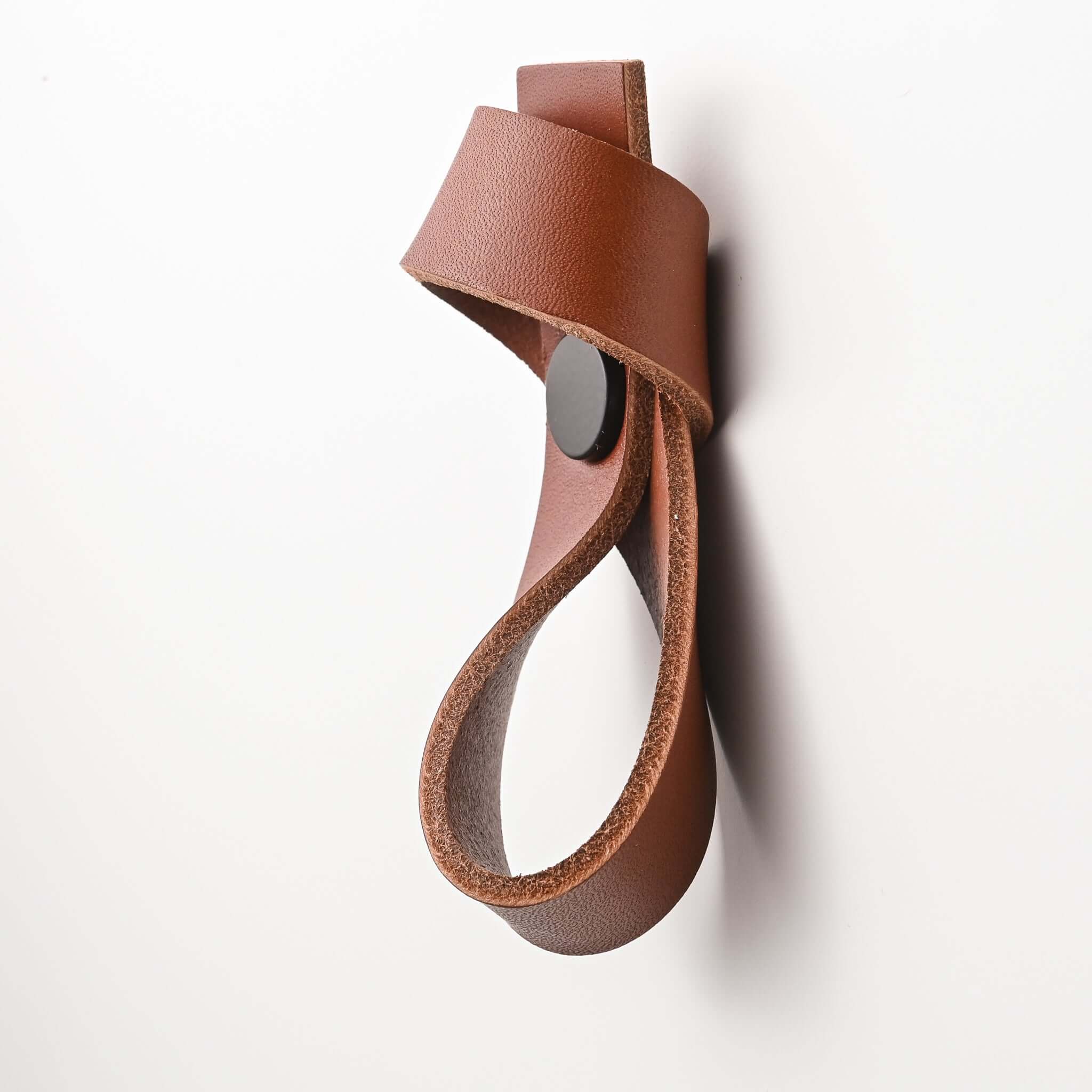 donkerbruine leren ladesknopjes, leren kastknopjes, leren knopjes, Ledergriffe, poignees cuir