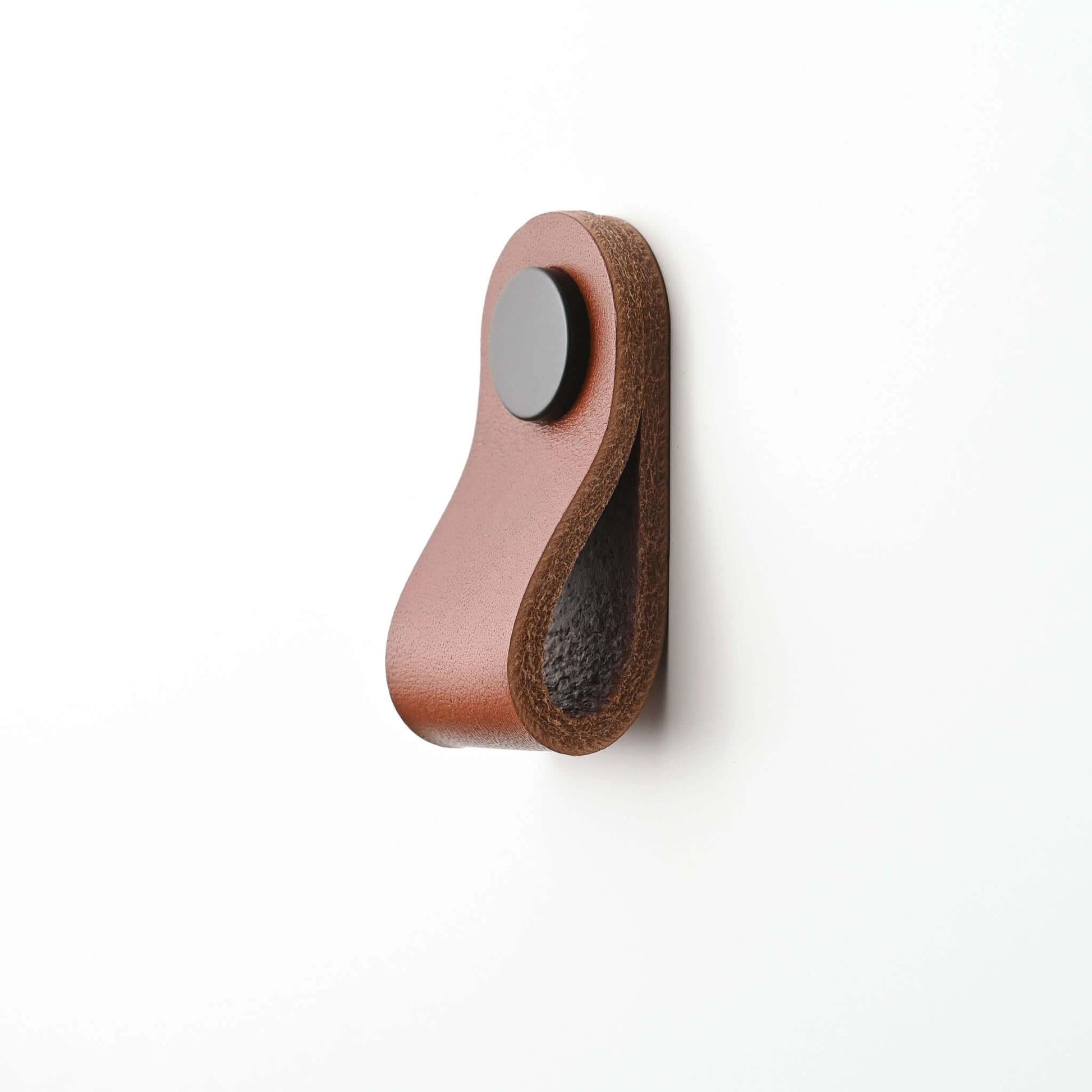 donkerbruine dunne kleine ronde lederen ladegrepen, lederen kastgrepen, lederen grepen, Ledergriffe, poignees cuir