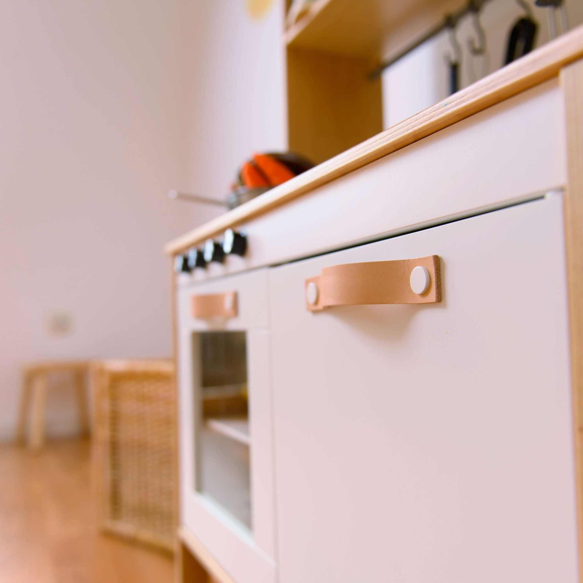 lederen ladegrepen op Ikea Duktig